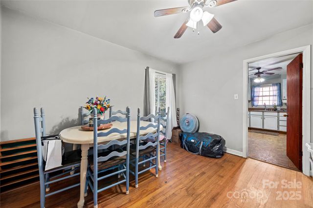 4838 Hidden Valley Road, Charlotte, NC 28213