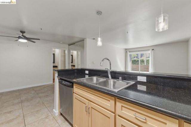 6400 Christie Ave 4120, Emeryville, CA 94608