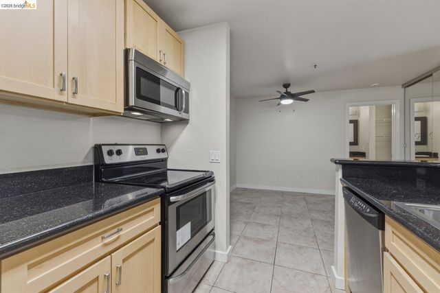 6400 Christie Ave 4120, Emeryville, CA 94608