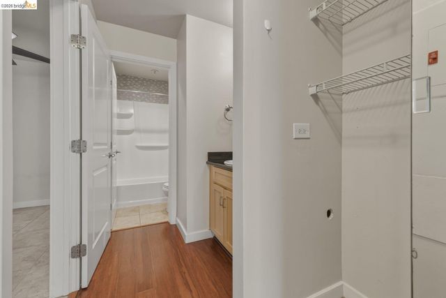 6400 Christie Ave 4120, Emeryville, CA 94608