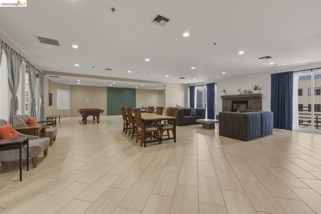 6400 Christie Ave 4120, Emeryville, CA 94608