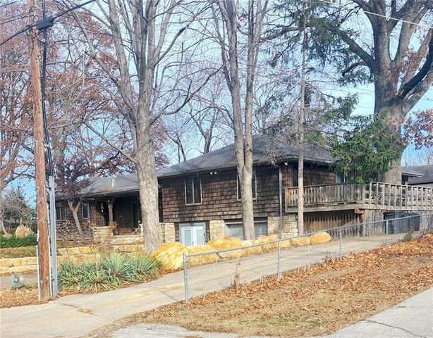 717 S 53rd Street, Kansas City, KS 66106
