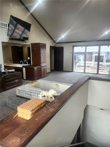 717 S 53rd Street, Kansas City, KS 66106