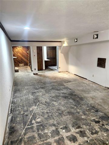 717 S 53rd Street, Kansas City, KS 66106