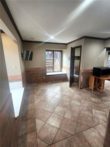 717 S 53rd Street, Kansas City, KS 66106