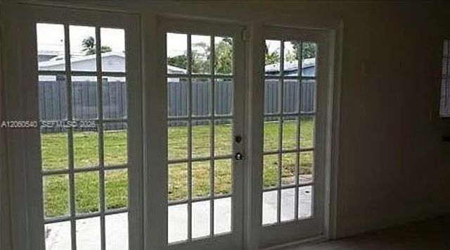709 NE 16th St, Fort Lauderdale, FL 33304