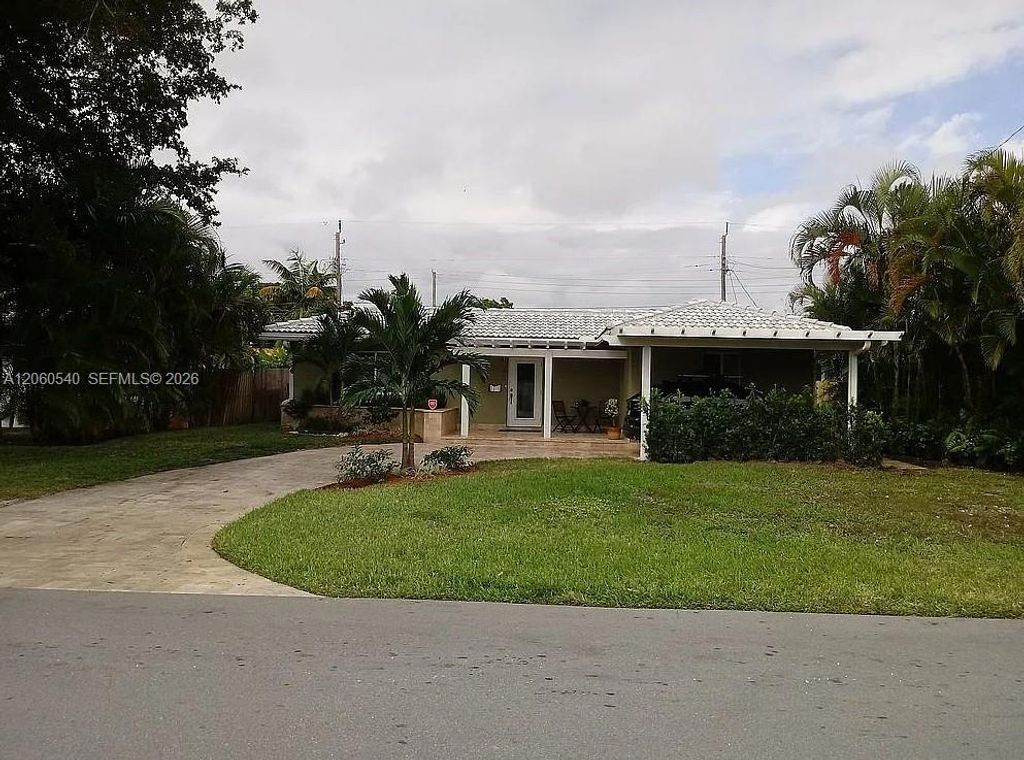 709 NE 16th St, Fort Lauderdale, FL 33304