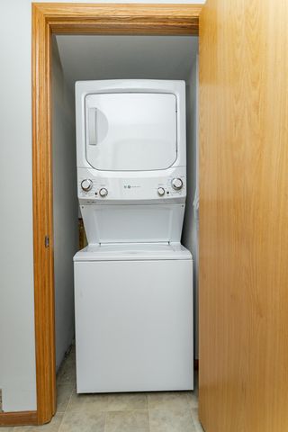 106 2nd Avenue NE C, Kasson, MN 55944