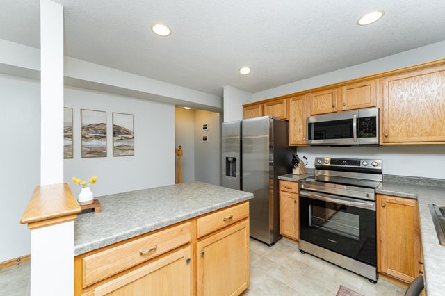 106 2nd Avenue NE C, Kasson, MN 55944