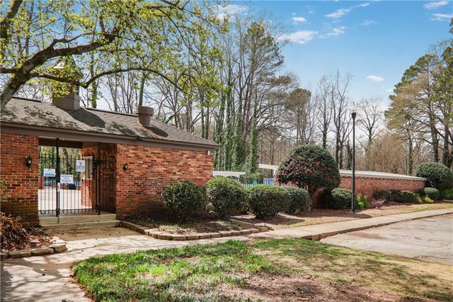 3077 Colonial Way F, Atlanta, GA 30341