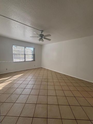 12600 SW 5th Ct 208L, Pembroke Pines, FL 33027