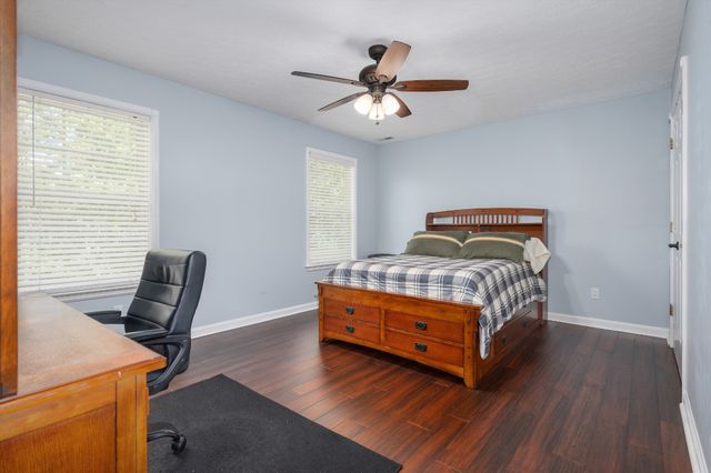 311 Orchard Park Dr, White House, TN 37188