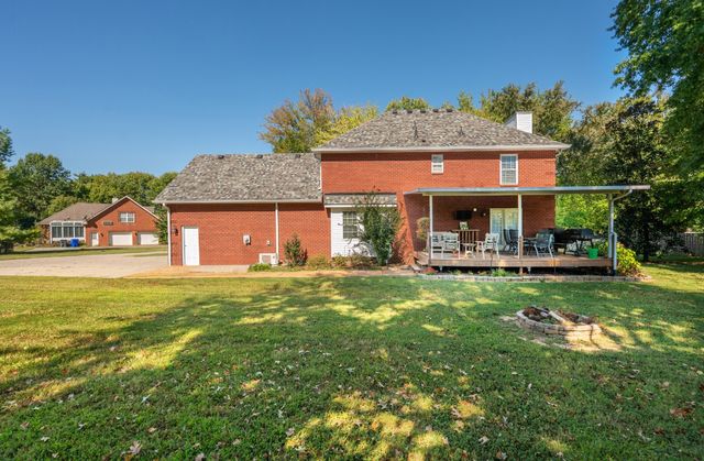 311 Orchard Park Dr, White House, TN 37188