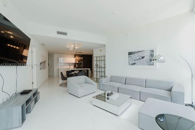 851 NE 1st Avenue 2303, Miami, FL 33132