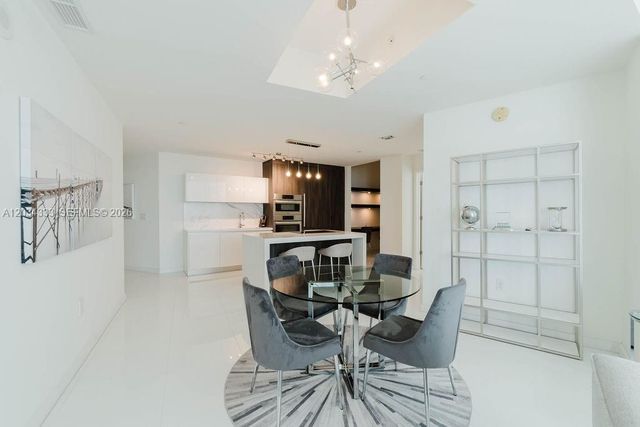 851 NE 1st Avenue 2303, Miami, FL 33132