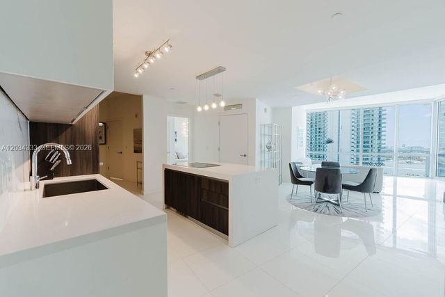 851 NE 1st Avenue 2303, Miami, FL 33132