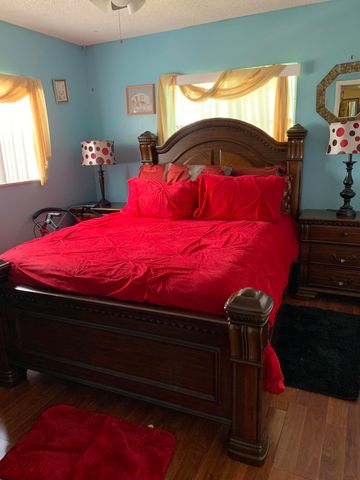 7887 Golf Cir Drive 212, Margate, FL 33063