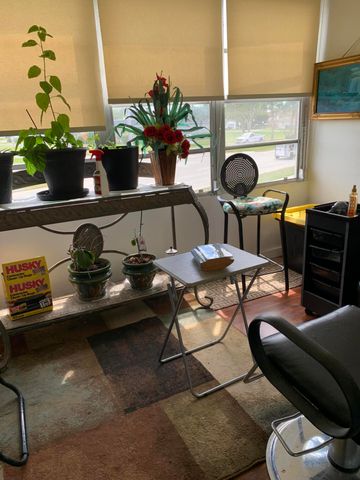 7887 Golf Cir Drive 212, Margate, FL 33063