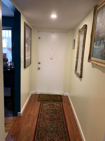 7887 Golf Cir Drive 212, Margate, FL 33063