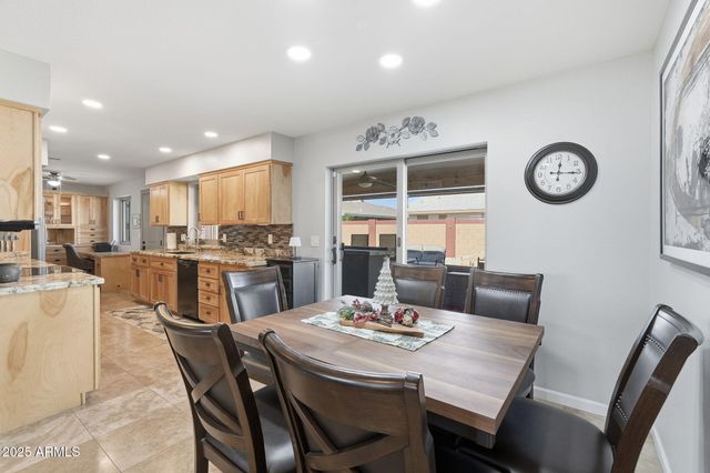 8232 E NIDO Avenue, Mesa, AZ 85209