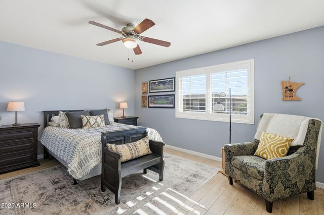 8232 E NIDO Avenue, Mesa, AZ 85209