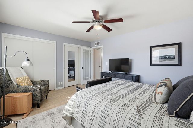 8232 E NIDO Avenue, Mesa, AZ 85209