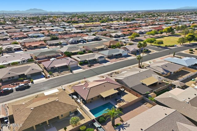 8232 E NIDO Avenue, Mesa, AZ 85209