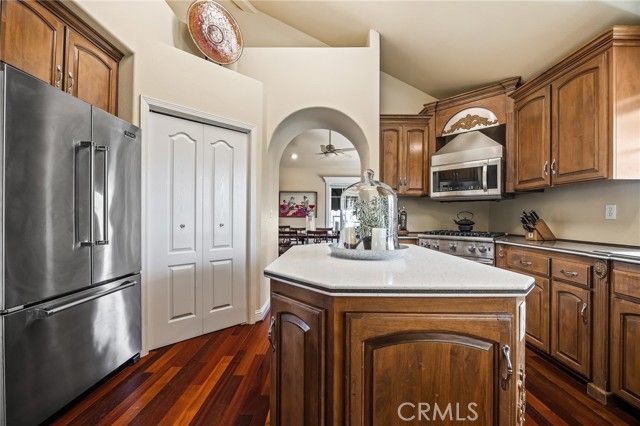 35356 Bonadelle, Madera, CA 93636