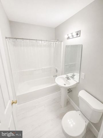 1536 THOMAS JEFFERSON CT, Mays Landing, NJ 08330