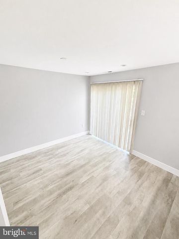 1536 THOMAS JEFFERSON CT, Mays Landing, NJ 08330
