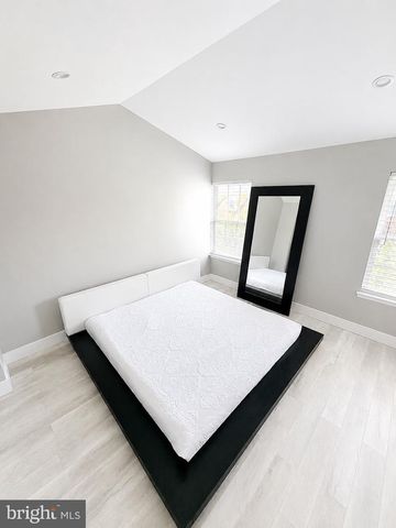 1536 THOMAS JEFFERSON CT, Mays Landing, NJ 08330