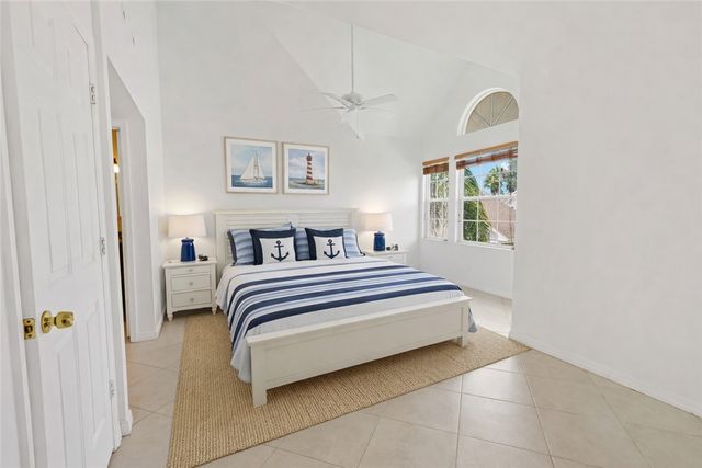 1915 Westminster Circle 17-5, Vero Beach, FL 32966