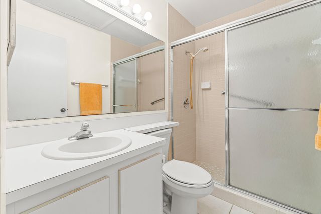 704 Sunny Pine Way C, Greenacres, FL 33415