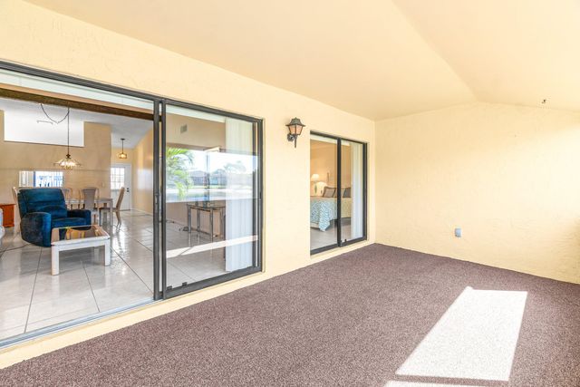 704 Sunny Pine Way C, Greenacres, FL 33415