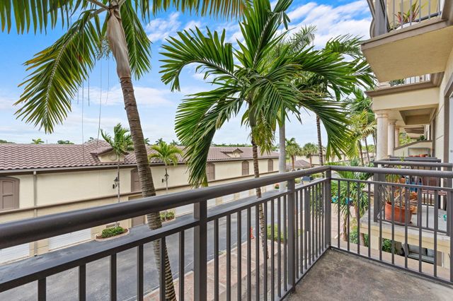 2617 NE 14th Avenue 109, Wilton Manors, FL 33334