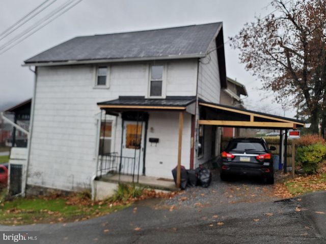 1320 CAMERON AVE, Tyrone, PA 16686