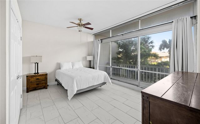 4600 Ocean Dr, Corpus Christi, TX 78412