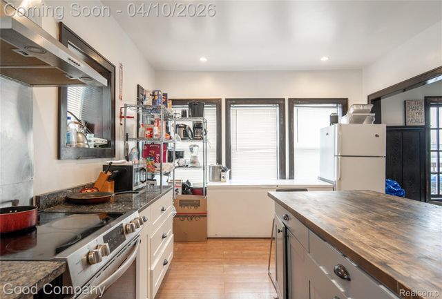 30 Lawrence Street, Detroit, MI 48202