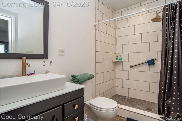 30 Lawrence Street, Detroit, MI 48202