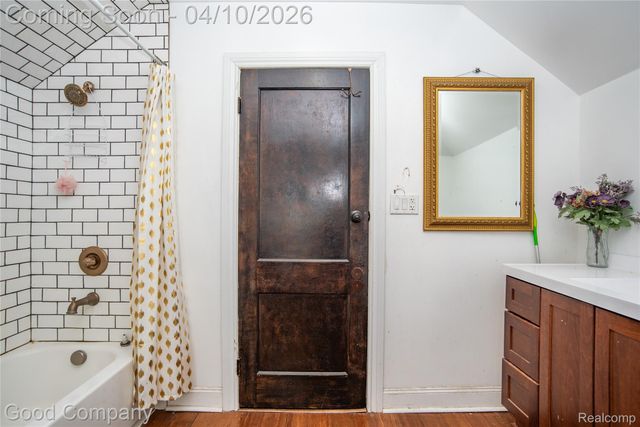 30 Lawrence Street, Detroit, MI 48202