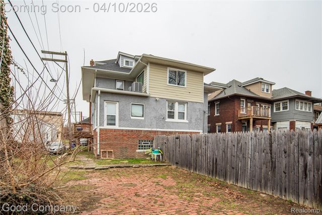 30 Lawrence Street, Detroit, MI 48202