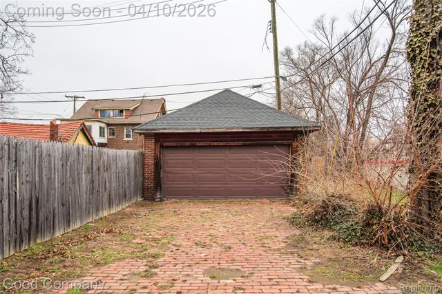 30 Lawrence Street, Detroit, MI 48202