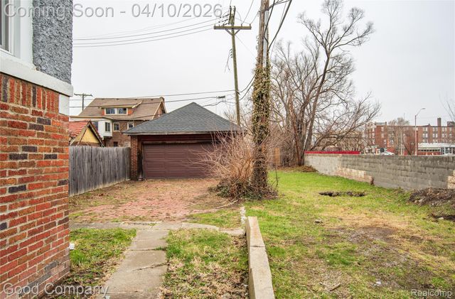 30 Lawrence Street, Detroit, MI 48202