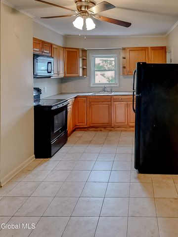 13 Second Street, Coeymans, NY 12045