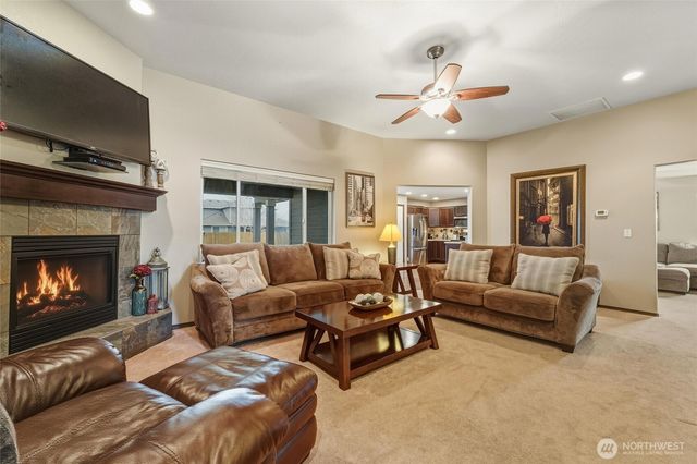 221 Chapelwood Avenue, Walla Walla, WA 99362