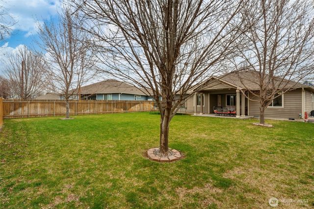 221 Chapelwood Avenue, Walla Walla, WA 99362