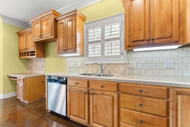 5930 Blue Sage Road, Lake Charles, LA 70605