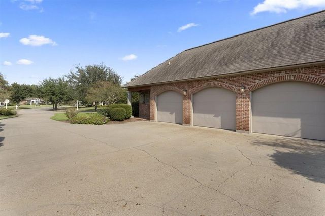 5930 Blue Sage Road, Lake Charles, LA 70605