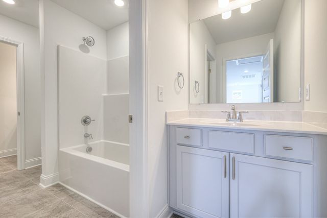 3296 Ventura Ave, White House, TN 37188