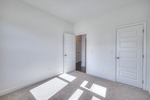 3296 Ventura Ave, White House, TN 37188